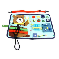 2Kids Toys Senzorická busy kniha Macko