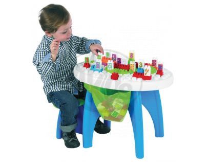 Abrick 1590 Stůl se stoličkou s kostkami