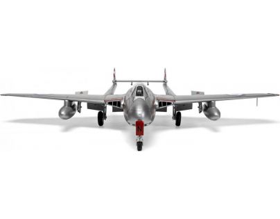 Airfix Classic Kit lietadlo A06107 de Havilland Vampire F.3