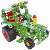 Alexander Malý konstruktér GRIZZLY Traktor 320 dielikov 2