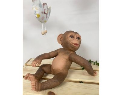 Antonio Juan Guca 991 Reborn Realistická opička bábätko celovinylovým telom 32 cm