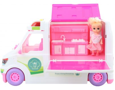 Auto piknik pre bábiky
