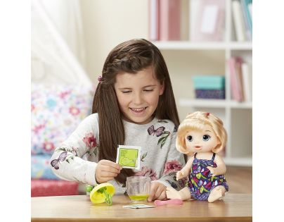 Baby Alive Blonďavá bábika s mixérom