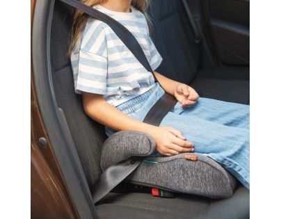 BabyAuto Nauna i-size 125 - 150 Podsedák black line
