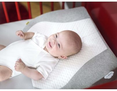 Babymoov CosyMat Polohovací klín Smokey