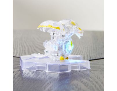 Bakugan Multibalenie s exkluzívnymi svietiacimi Bakuganmi S4