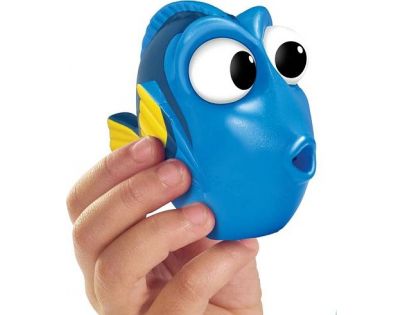 Bandai Hledá se Dory do vody