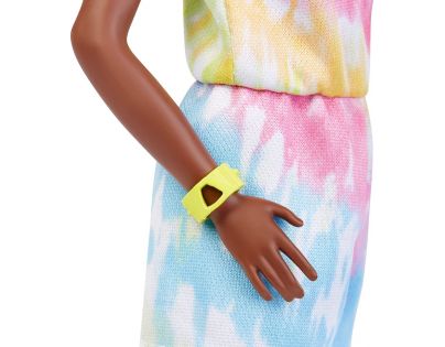 Barbie modelka 30 cm Batikovaný krátky overal