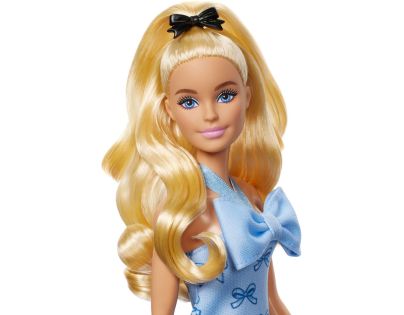 Barbie Modelka - šaty s modrými mašľami