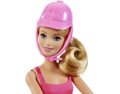 Barbie Panenka a tančící kůň