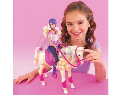 Mattel T2705 - Barbie a kůň šampión