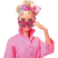 Barbie v ružovom nohavicovom filmovom overale 3