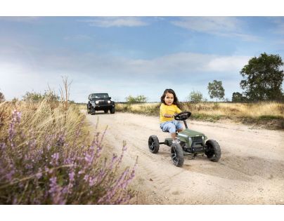 Berg Buzzy Jeep Sahara zelený
