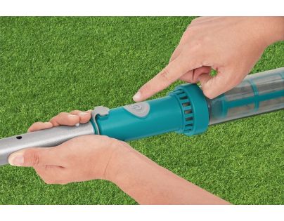 Bestway Bazénový batériový tyčový vysávač AquaSurge™ 251 cm do Ø 610 cm