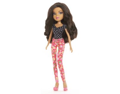 Bratz Základní panenka - Yasmin