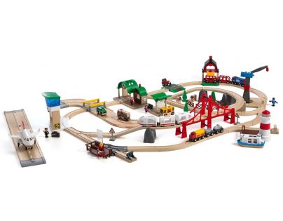 BRIO Vláčkodráha veľká s pristávacou rampou pre lietadlá
