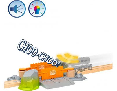 Brio World Smart Tech Sound Železničný prejazd