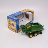 Bruder 02017 Balíkovač slámy John Deere - Poškodený obal 3