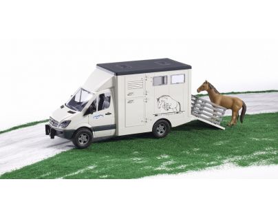 Bruder 02533 Mercedes Benz Sprinter prepravník s koňom