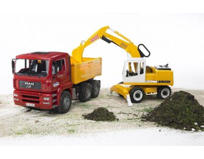 Bruder 02751 Nákladní auto MAN a bagr - Poškozený obal