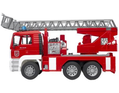 BRUDER 02771 - MAN - Hasičská striekačka s vodnou pumpou - Poškodený obal