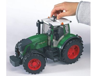 Bruder Traktor Fendt 936 Vario