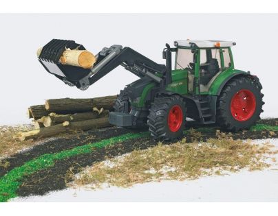 Bruder Traktor Fendt 936 Vario s nakladačom