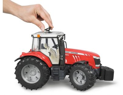 Bruder 03046 Traktor Massey Ferguson 7624