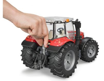 Bruder 03046 Traktor Massey Ferguson 7624