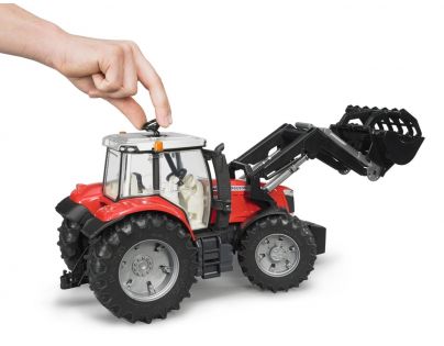 Bruder 3047 Traktor Massey Ferguson 7600 s čelným nakladačom