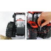 Bruder Traktor McCormick XTX 165 4