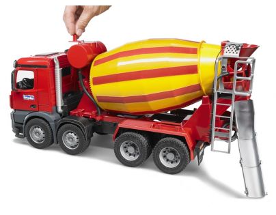 Bruder 03654 MB Arocs domíchávač