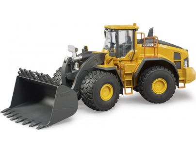 Bruder 2458 Kolesový nakladač Volvo L260H 1:16