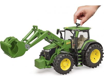 Bruder 3151 John Deere 7R 350 s čelným nakladačom