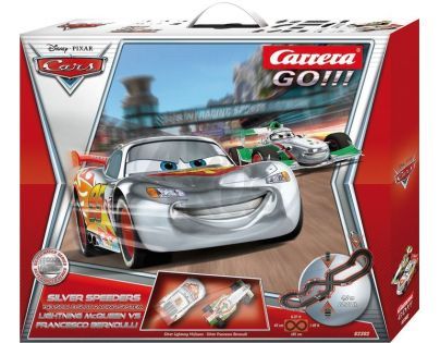 Autodráha Carrera GO! Disney Cars 2 - Silver Speeders