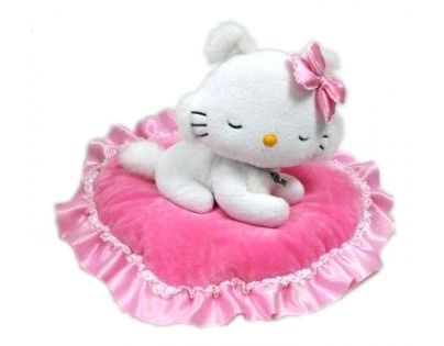 Charmmy Kitty na vankúšiku srdiečko
