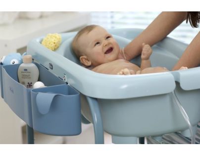 CHICCO stolík s vaničkou Cuddle & Bubble eucalyptus
