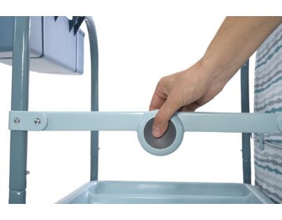 CHICCO stolík s vaničkou Cuddle & Bubble eucalyptus
