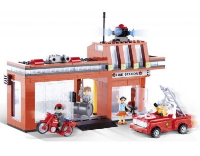Cobi 1466 ACTION TOWN Hasičská stanice