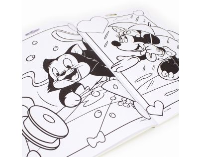 Omalovánky se samolepkami Minnie
