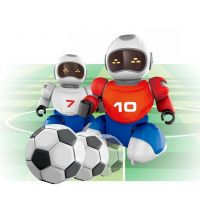 Dva Roboti s loptičkou na diaľkové ovládnu a dvoma gólmi