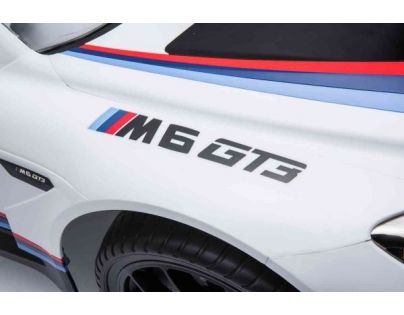 Elektrické auto BMW M6 GT3 bílé
