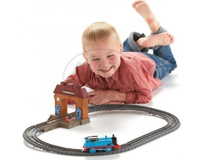 Fisher Price Mašinka Tomáš TrackMaster Startovací sada nádraží