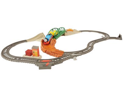 Fisher Price Mašinka Tomáš Set překvapení na mostě