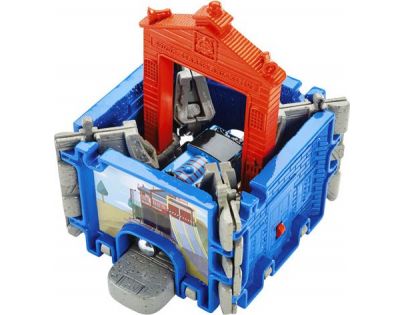 Fisher Price kostka s tratěmi