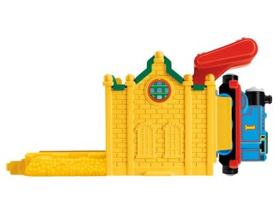 Fisher Price Mašinka Tomáš Take-n-Play Startovací depa - Tomáš