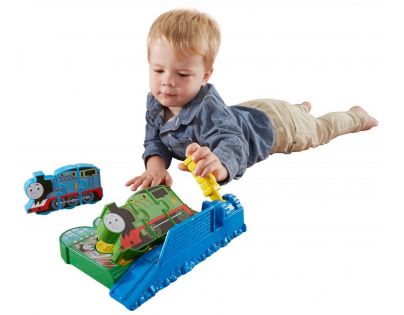 Fisher Price Vkladačka Tomáš