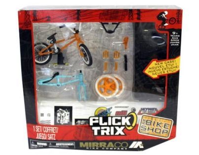 Flick Trix s montážním stojanem