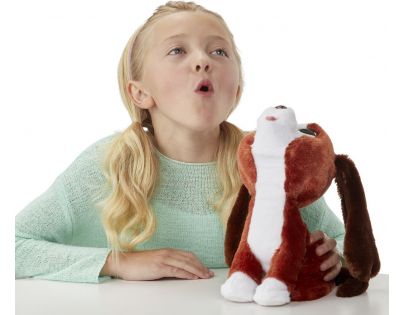 Hasbro FurReal Friends Vyjúci pes