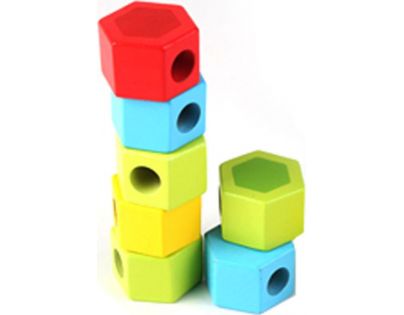 Hape navliekacie farebné šesťboké tvary